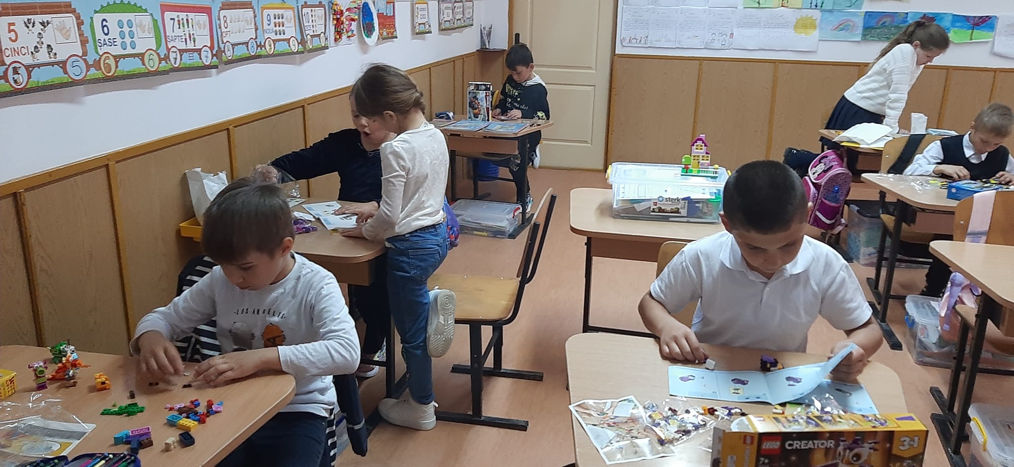 Bucuria de a fi la scoala